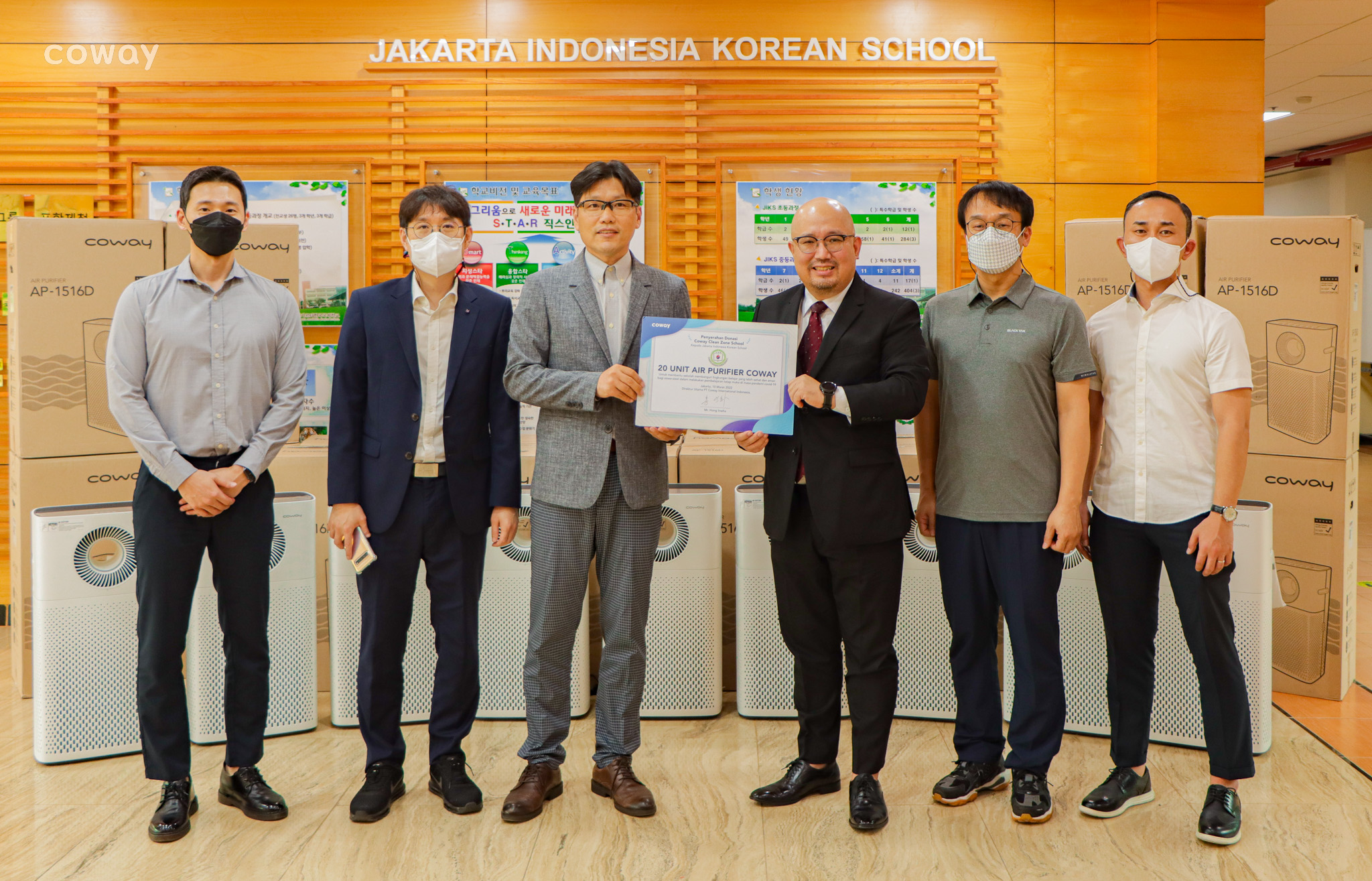 Donasi Air Purifier dari Coway Indonesia untuk Jakarta Indonesia Korean School (JIKS)